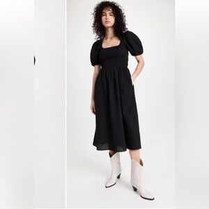 Madewell black dress. Smocked bodice puff sleeves size 4